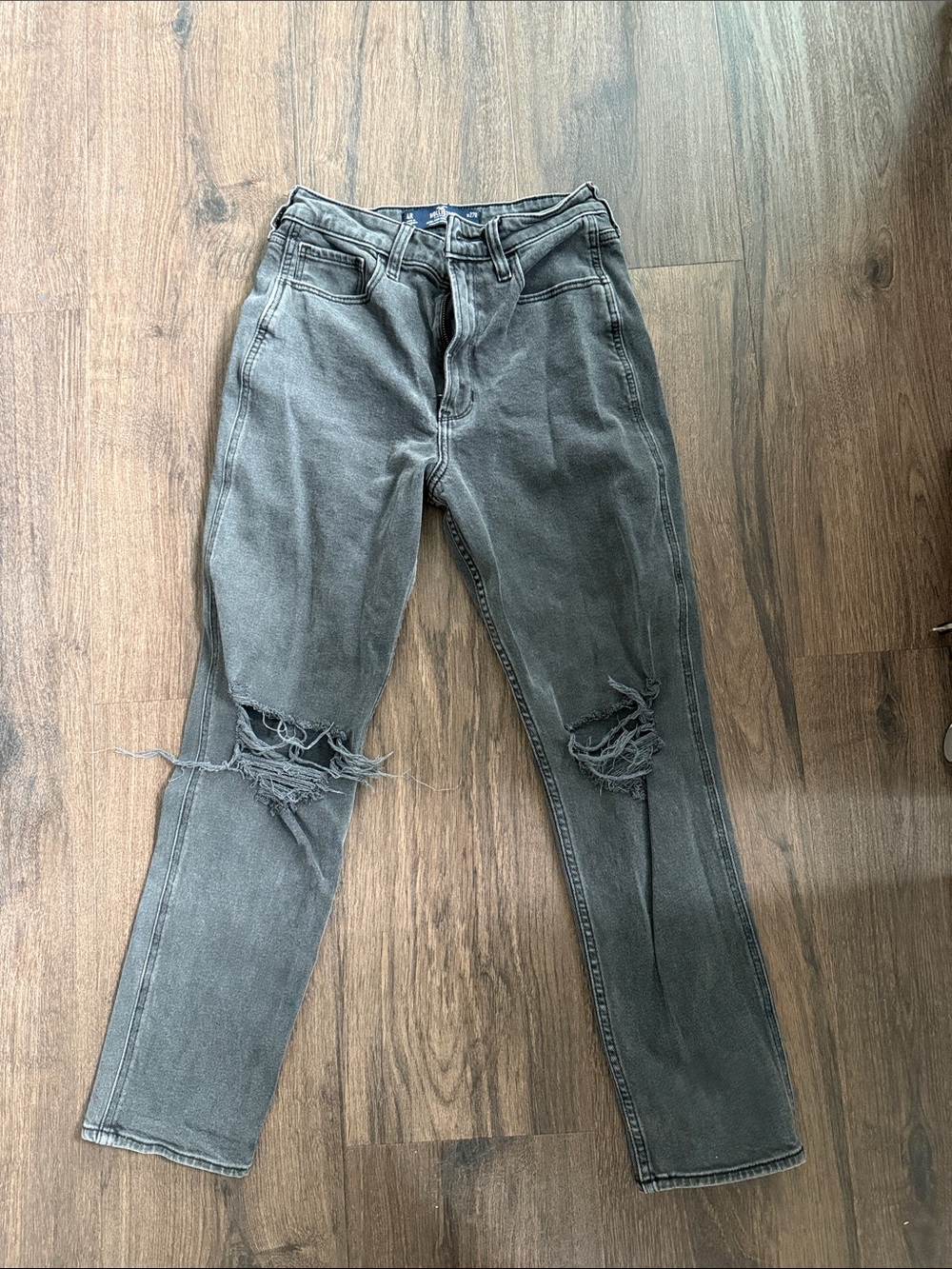 Hollister Distressed Knee Jeans faded black